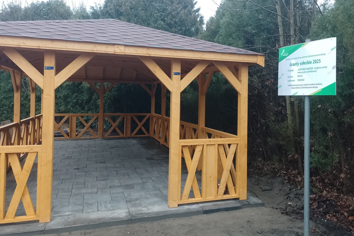 Wiata - portowy zakątek