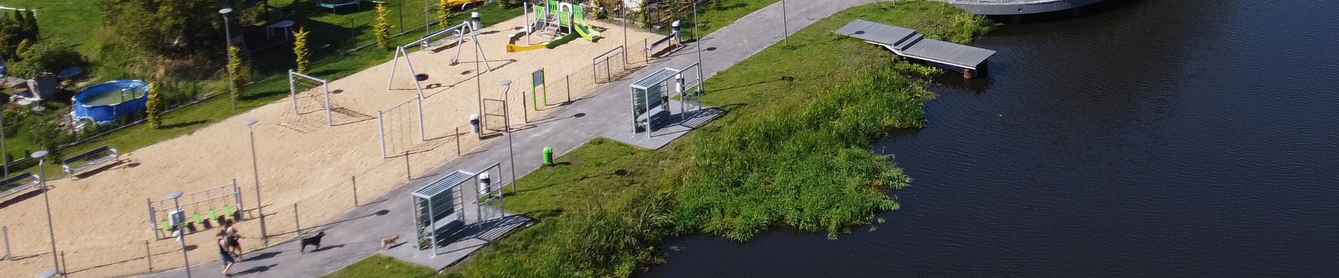 Widok na promenadę nad Łarpią