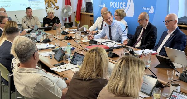 Burmistrz Polic z wotum zaufania i absolutorium
