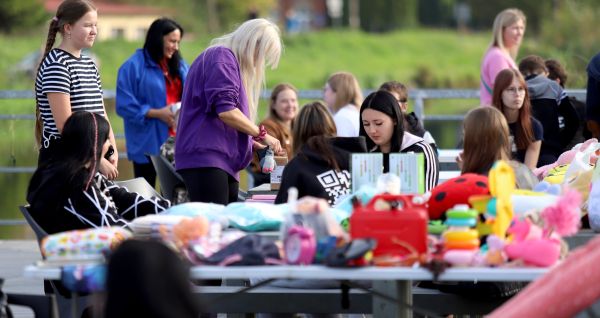 Sport połączył mieszkańców. Charytatywny Piknik Bokserski nad Łarpią
