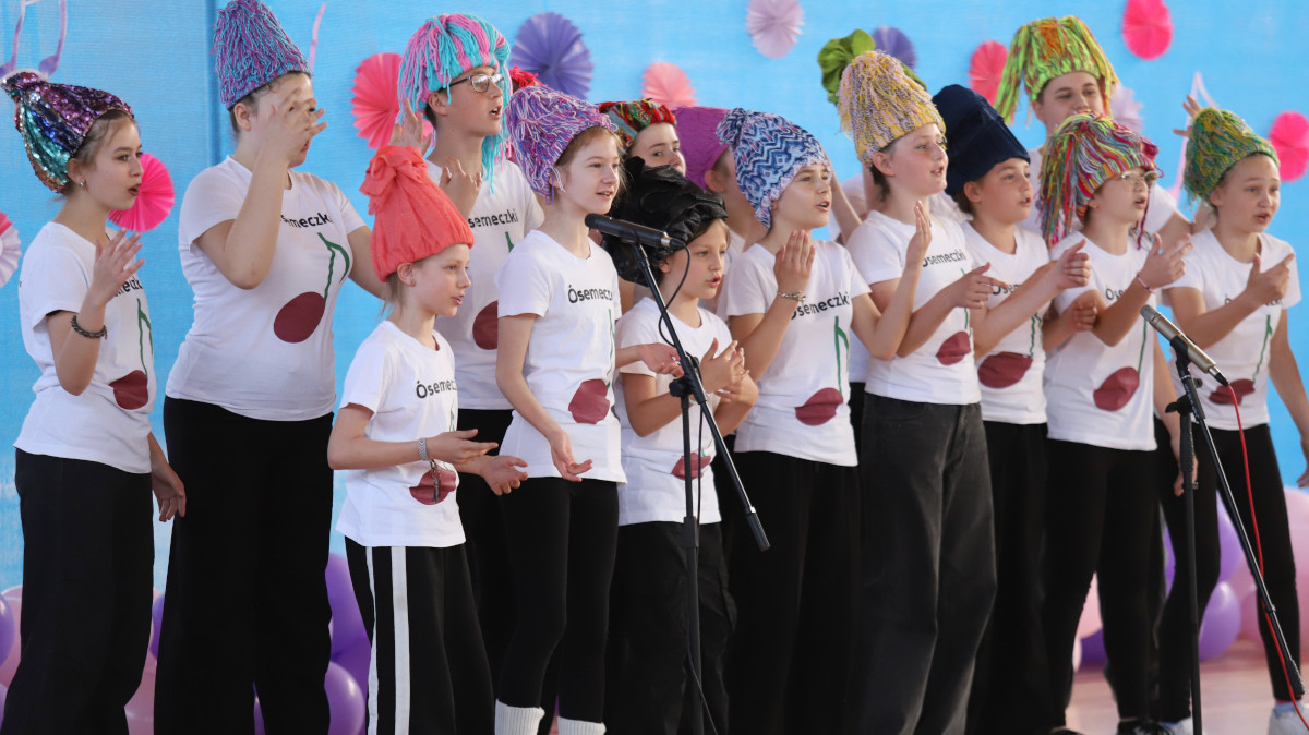 II. Międzyszkolny Konkurs Piosenki Bajkowej „Bajkowe brzmienia"