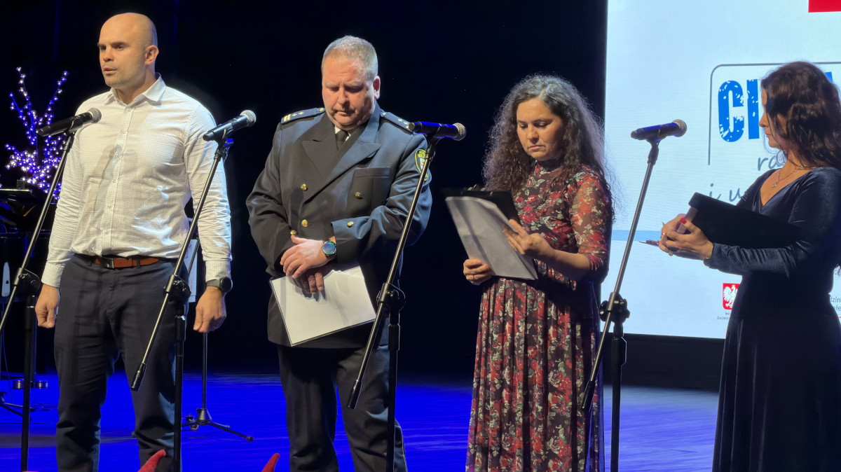 Podsumowanie projektu „Cisza, która boli… razem przeciw samotności i uzależnieniom w Gminie Police”