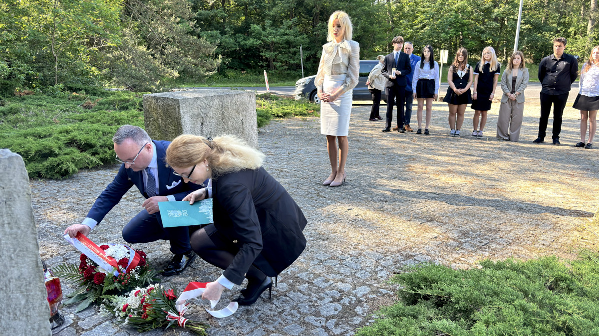 Pamięć o ofiarach niemieckich nazistowskich obozów