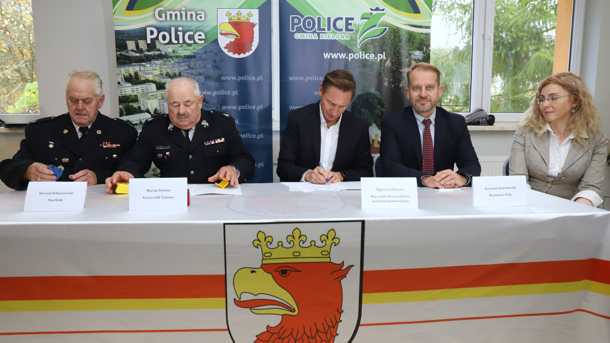 Ochotnicze Straże Pożarne z pieniędzmi na nowe wozy ratowniczo-gaśnicze